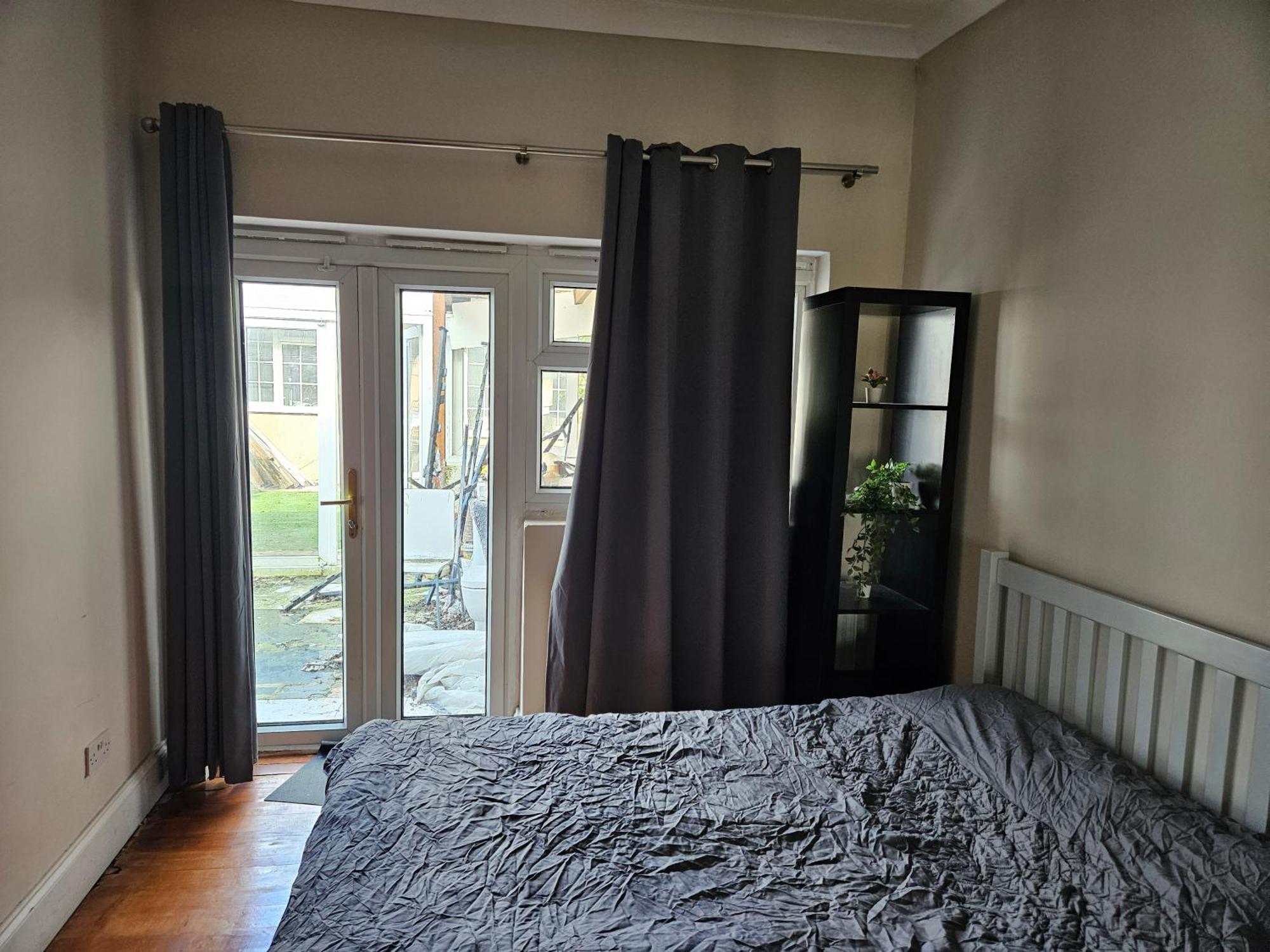 Private Room- Direct Travel Central/ Heathrow Лондон Екстер'єр фото
